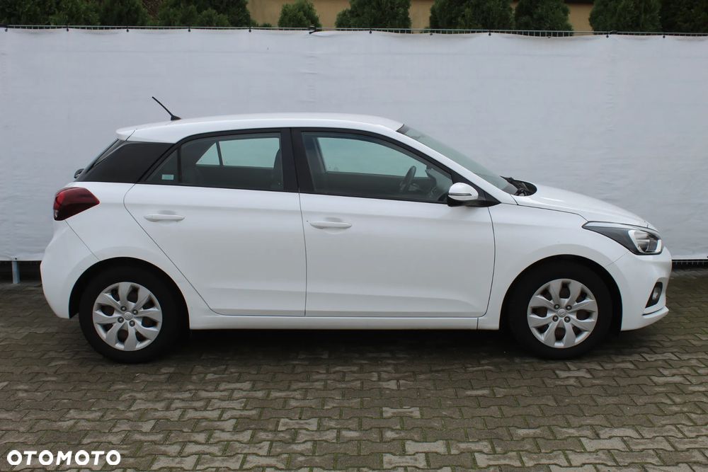 Hyundai i20 - 6
