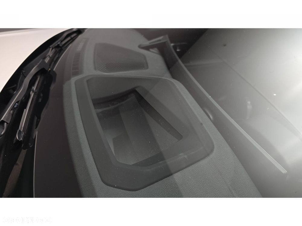 BMW Seria 3 320d xDrive M Sport sport - 29