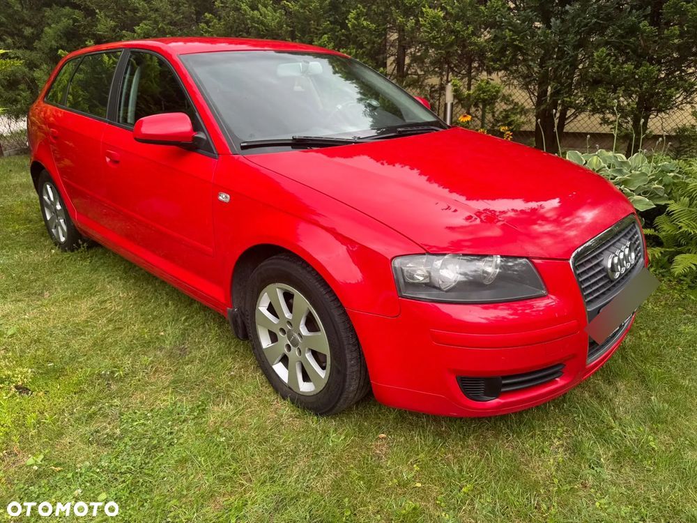 Audi A3 Sportback - 1