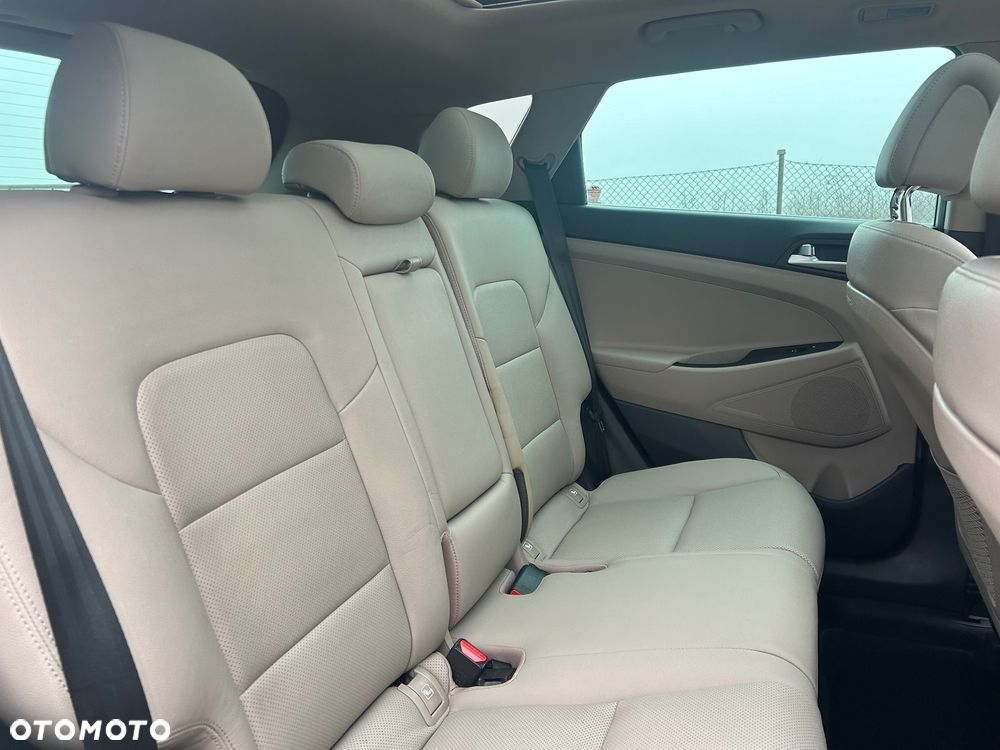 Hyundai Tucson 2.0 CRDi 4WD Passion - 24