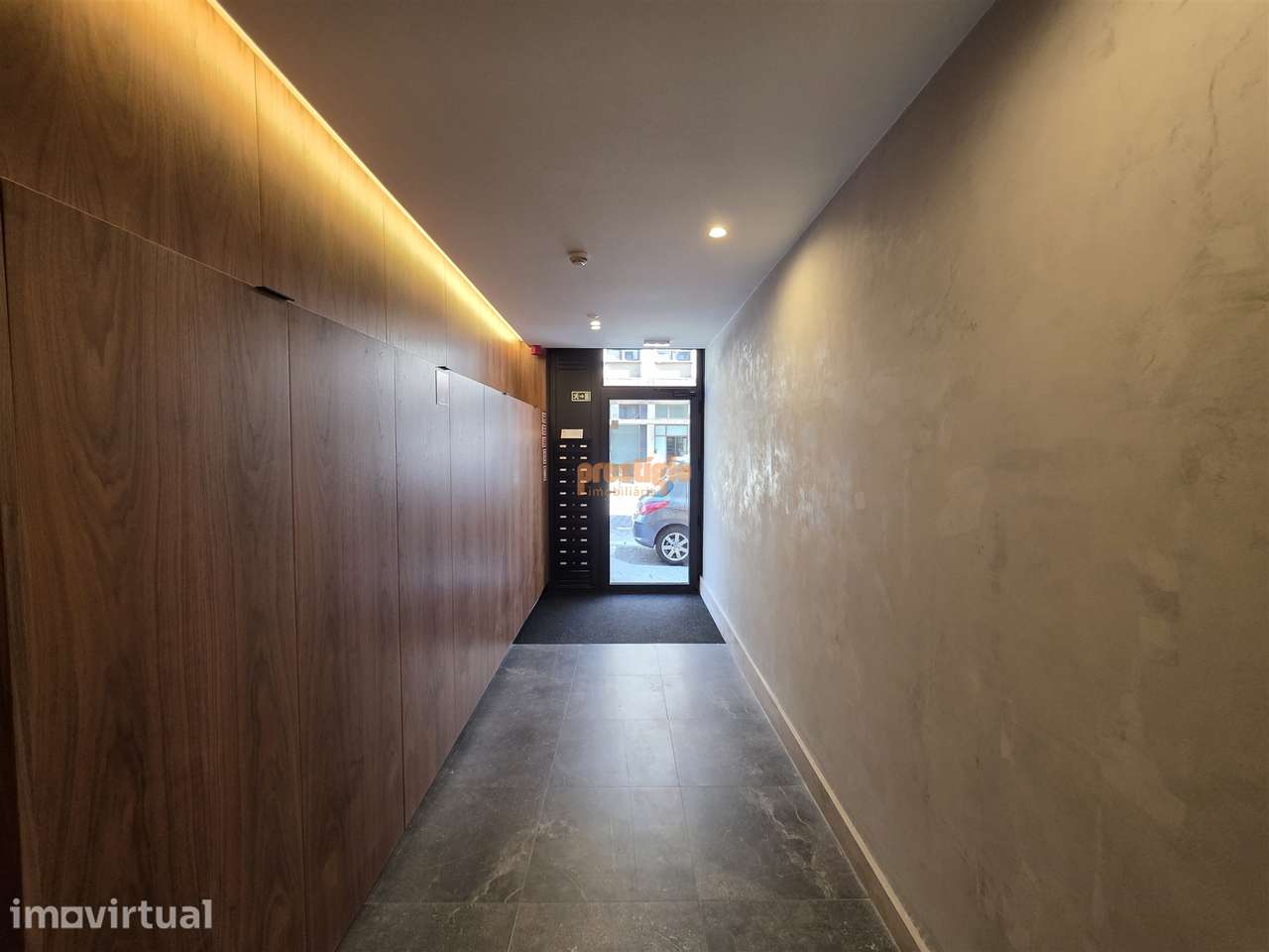 Apartamento T1+1 Venda em Braga (Maximinos, Sé e Cividade),Braga - Grande imagem: 4/26