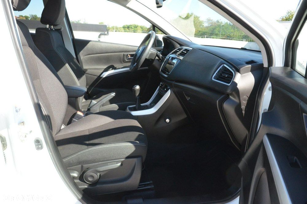 Suzuki SX4 S-Cross - 26