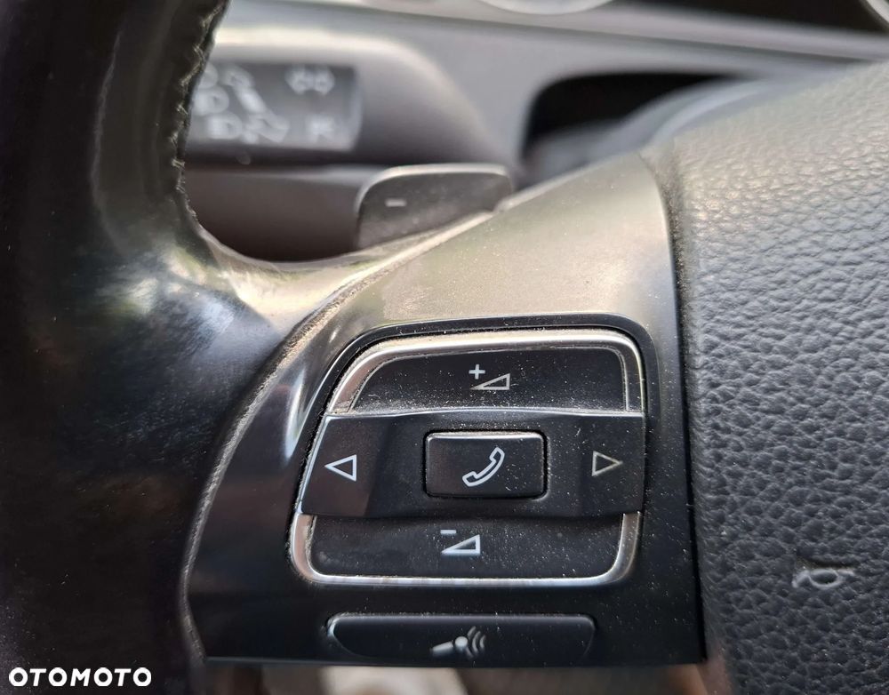 Volkswagen Passat 2.0 Blue TDI DSG SCR Comfortline - 23