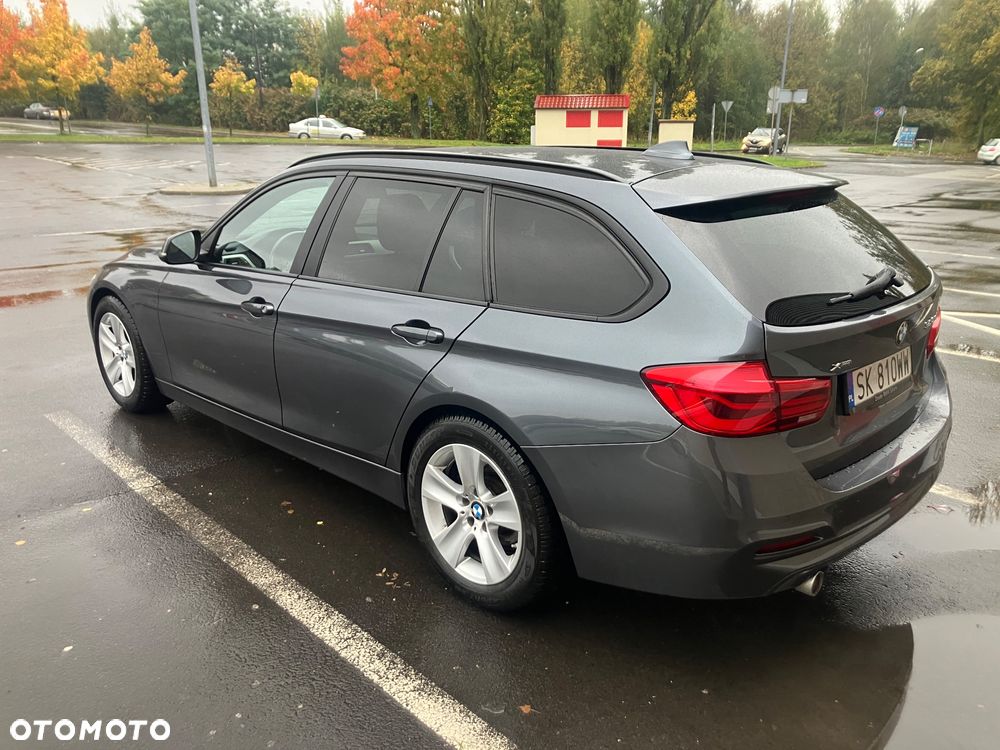 BMW Seria 3 316d Touring - 4