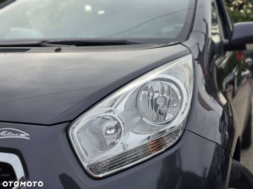 Kia Venga - 7