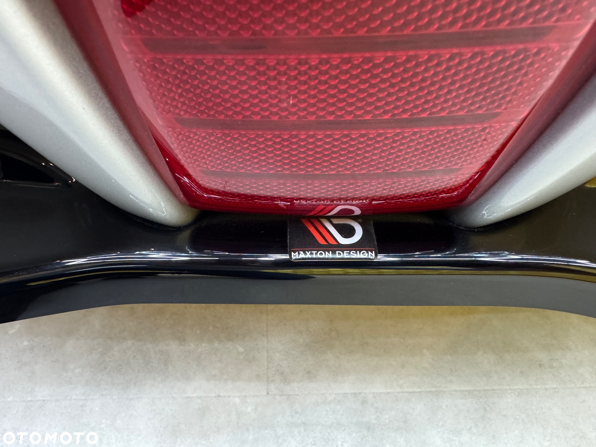Nissan 370 Z - 16