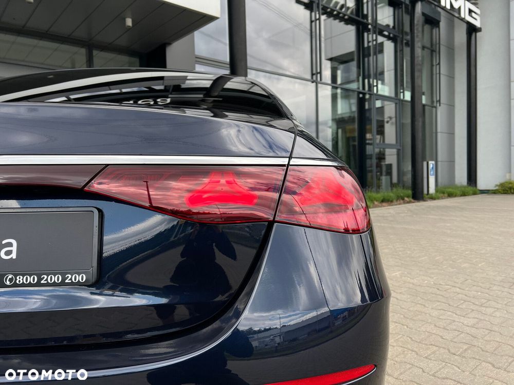 Mercedes-Benz Klasa E 220 d mHEV 4-Matic AMG 9G-Tronic - 18