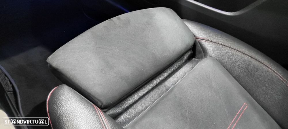 Mercedes-Benz A 180 d AMG Line Aut. - 38