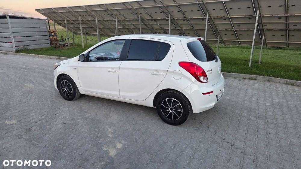 Hyundai i20 1.25 Comfort - 19