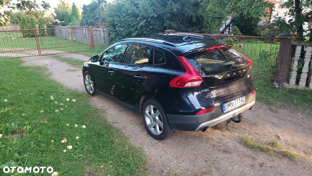 Volvo V40 Cross Country D3 Geartronic Summum - 3