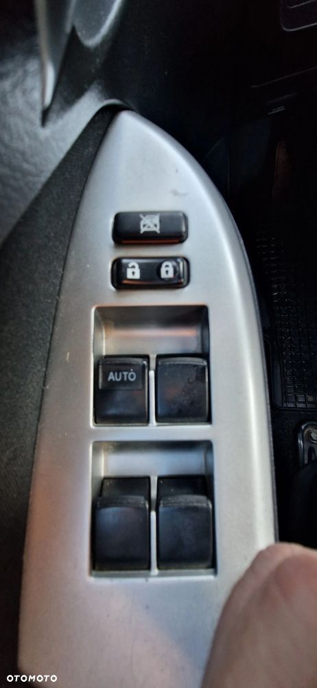 Toyota Corolla 1.6 Luna - 18