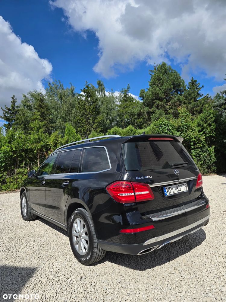 Mercedes-Benz GLS - 4