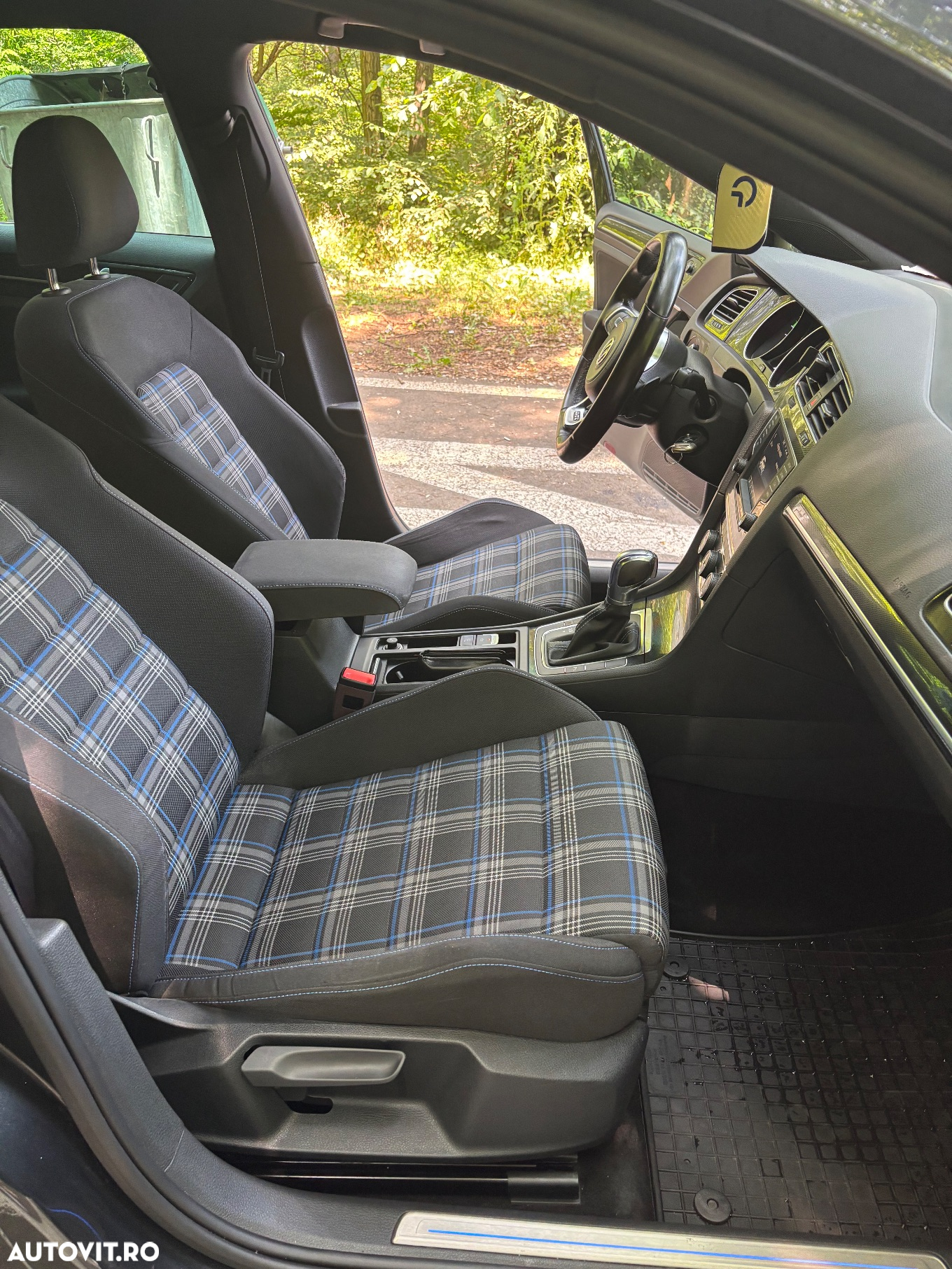 Volkswagen Golf 1.4 TSI DSG Highline - 22