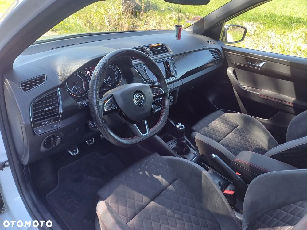 Skoda Fabia 1.0 TSI Monte Carlo - 15