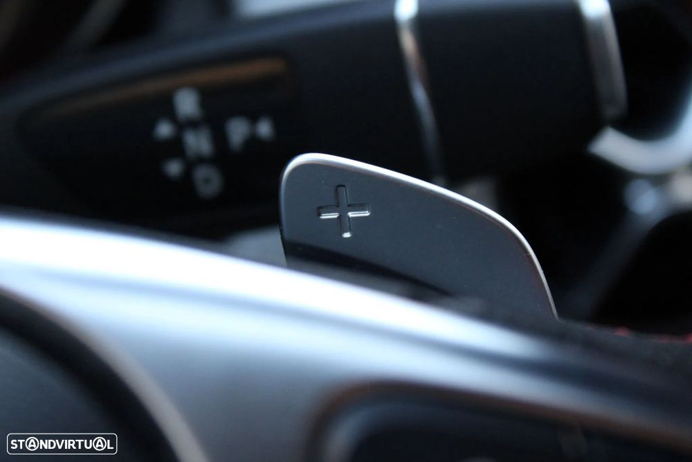 Mercedes-Benz CLA 200 d Shooting Brake 8G-DCT AMG Line - 12