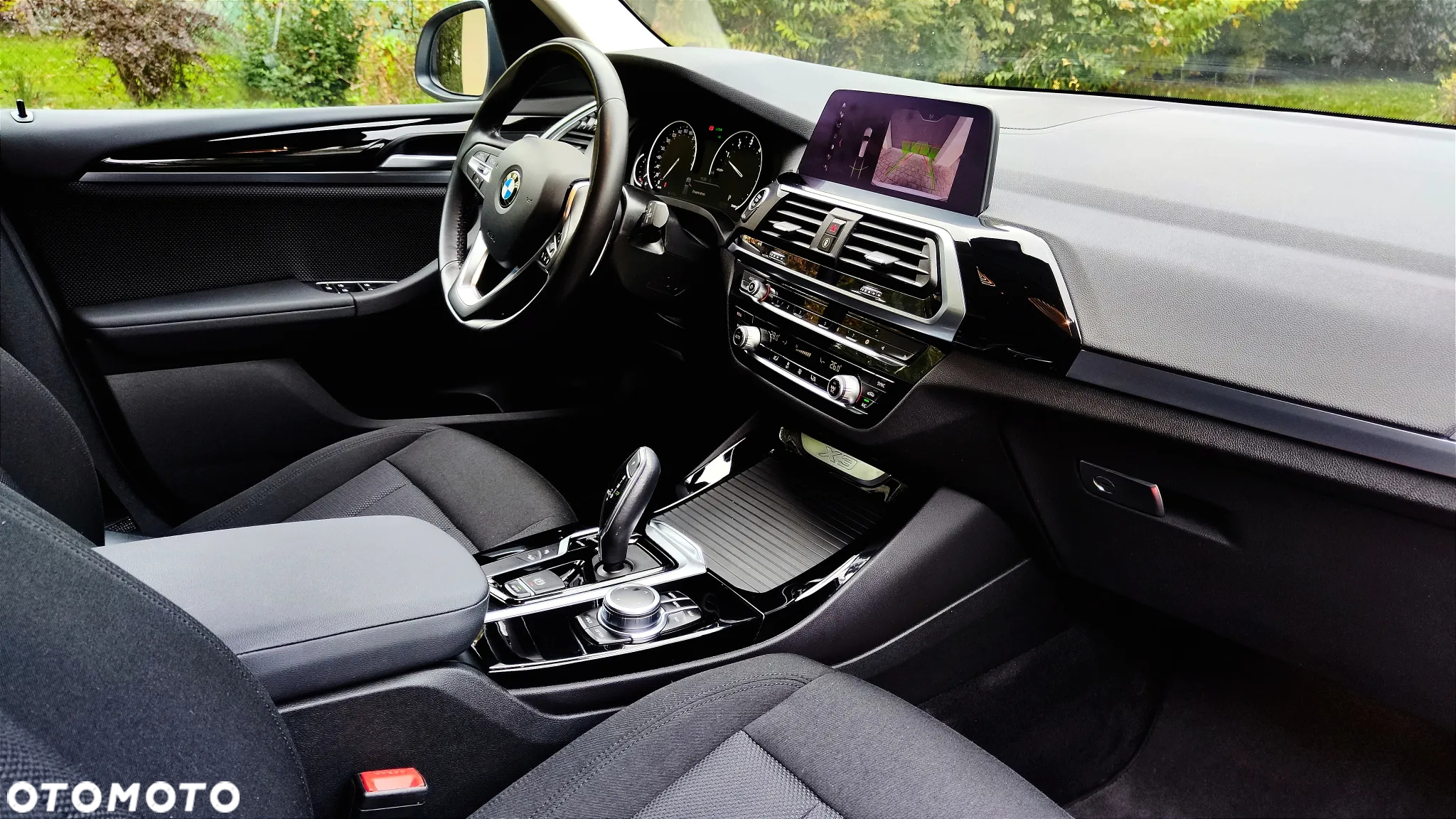 BMW X3 xDrive20i Advantage sport - 9