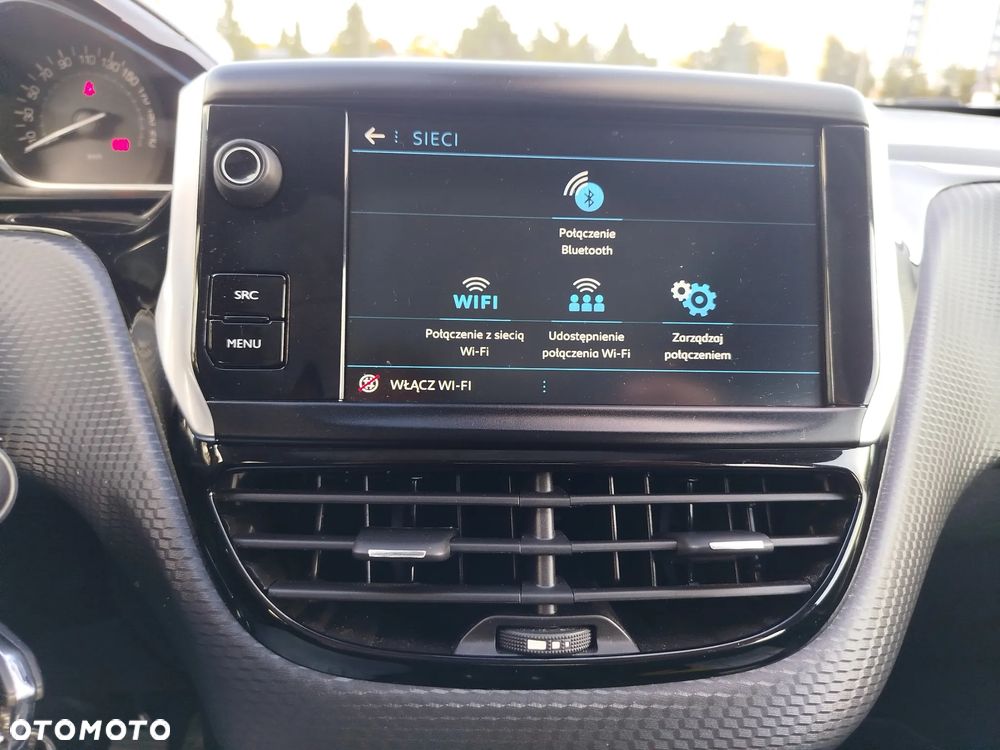 Peugeot 2008 - 21