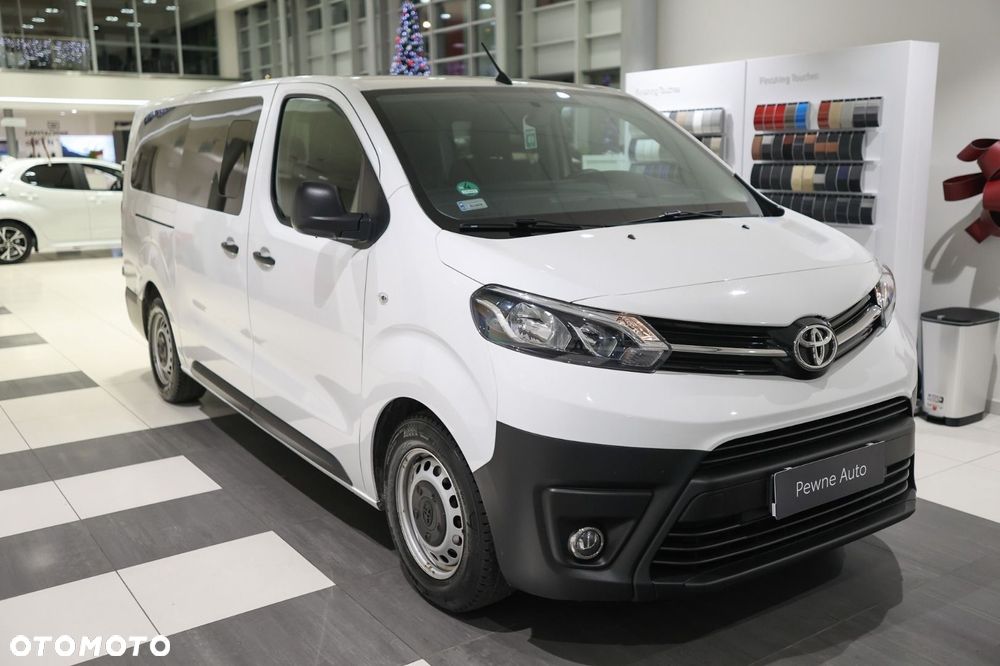 Toyota Proace Verso 2.0 D4-D Long Business - 3