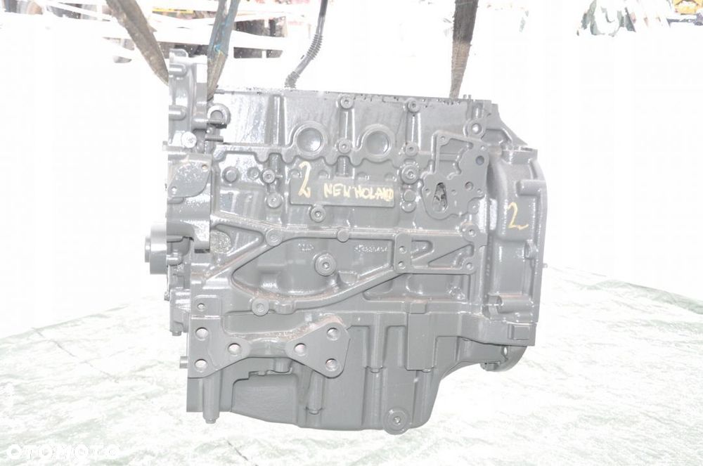 SILNIK NEW HOLLAND T4030 2012 ROK nr 504380404 / 504386118 - 3