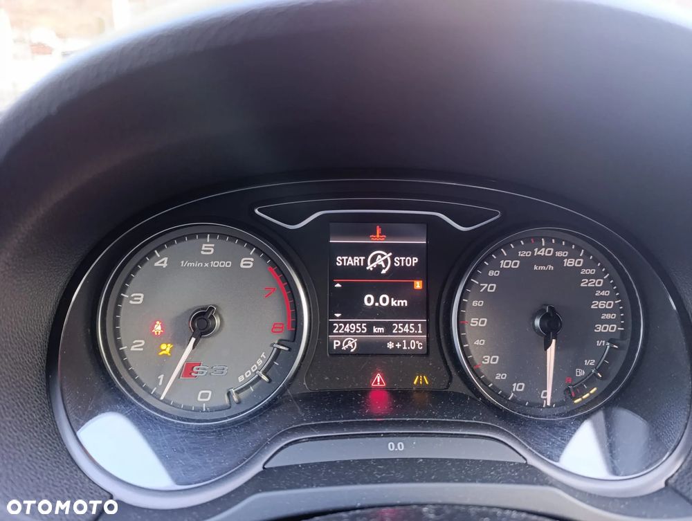 Audi S3 S tronic - 13