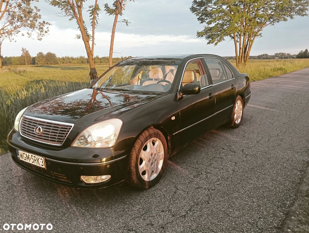 Lexus LS Standard - 2