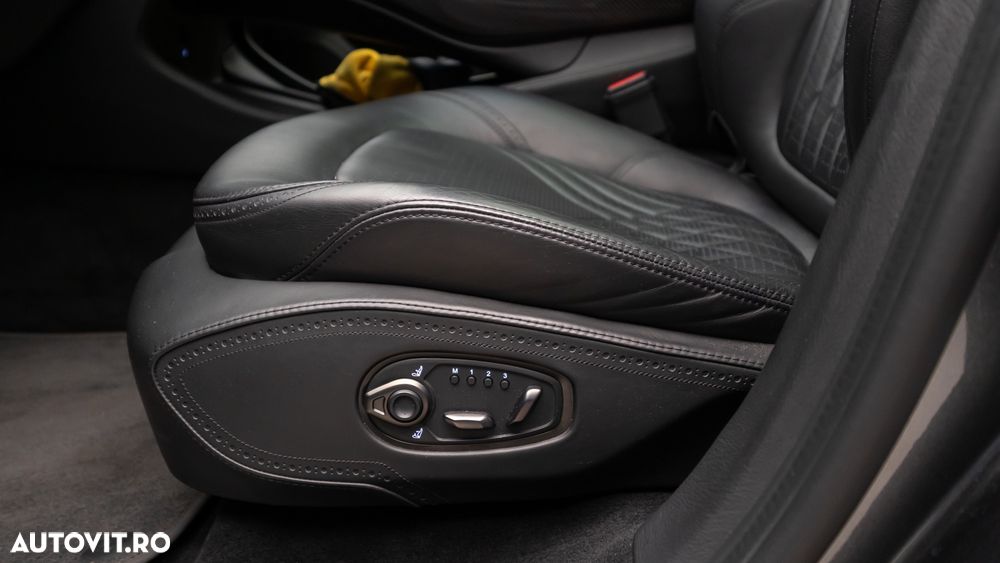 Aston Martin DBX Standard - 10