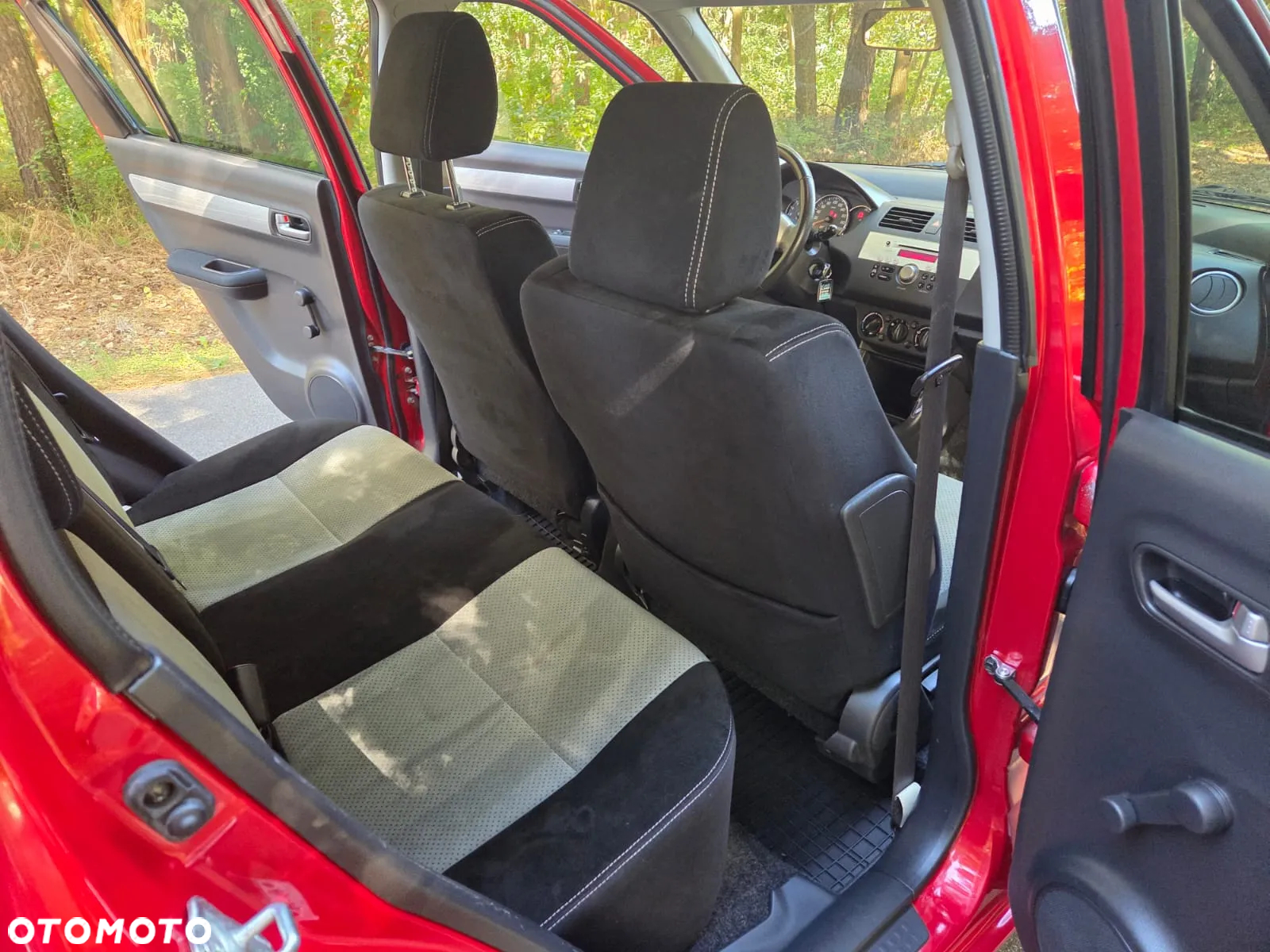 Suzuki Swift 1.3 Limited 25 - 21