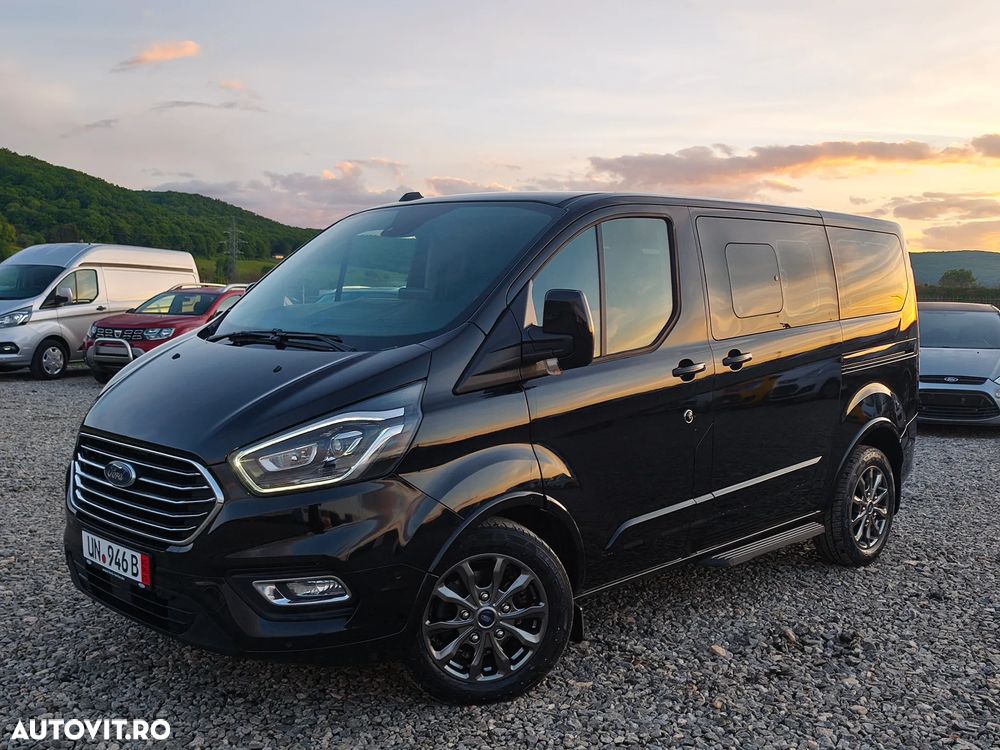 Ford Tourneo Custom - 7