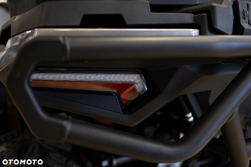 Polaris Sportsman - 18