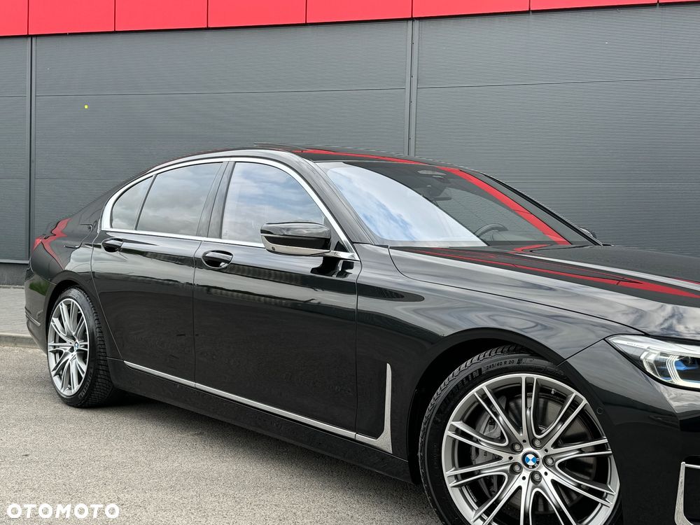 BMW Seria 7 750d xDrive - 25
