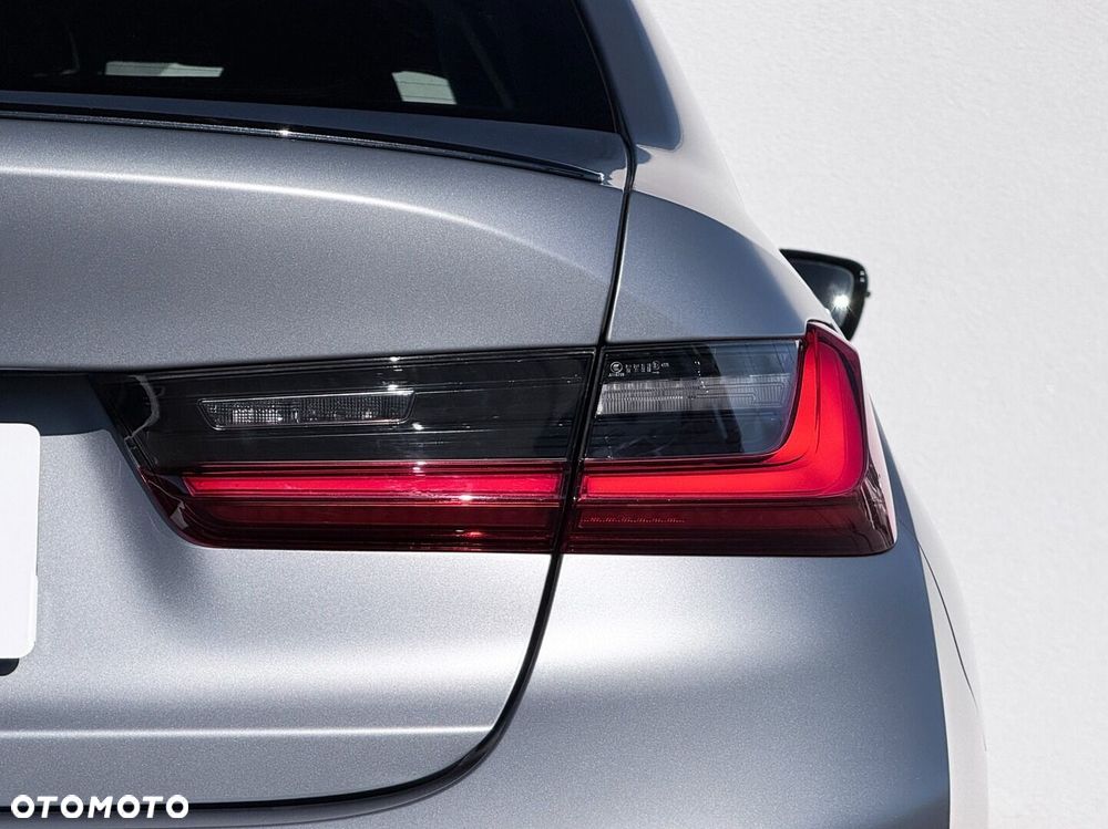 BMW Seria 3 - 15
