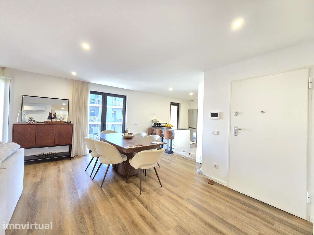 Apartamento T3 - Seminovo - Grande imagem: 3/16