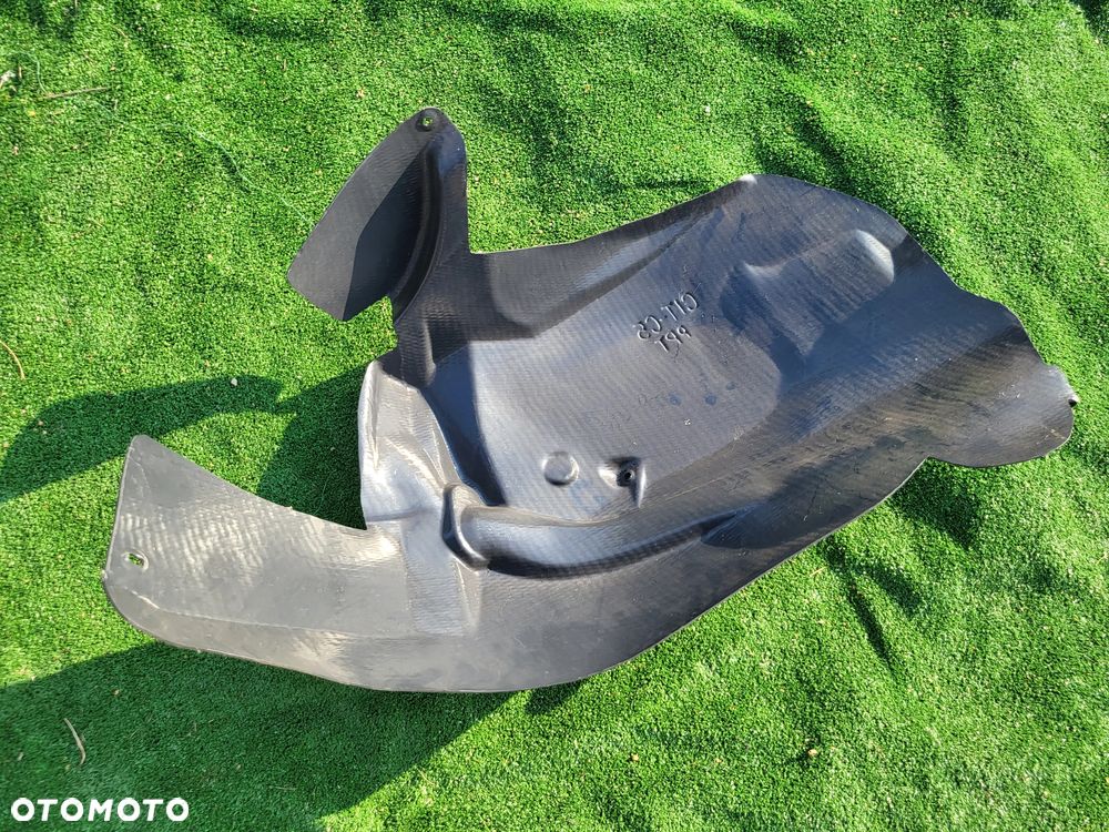 Nadkole przód prawa tylna częsc  CITROEN C5 (DC/DE), 03.01-09.08  7136 L9 - 1