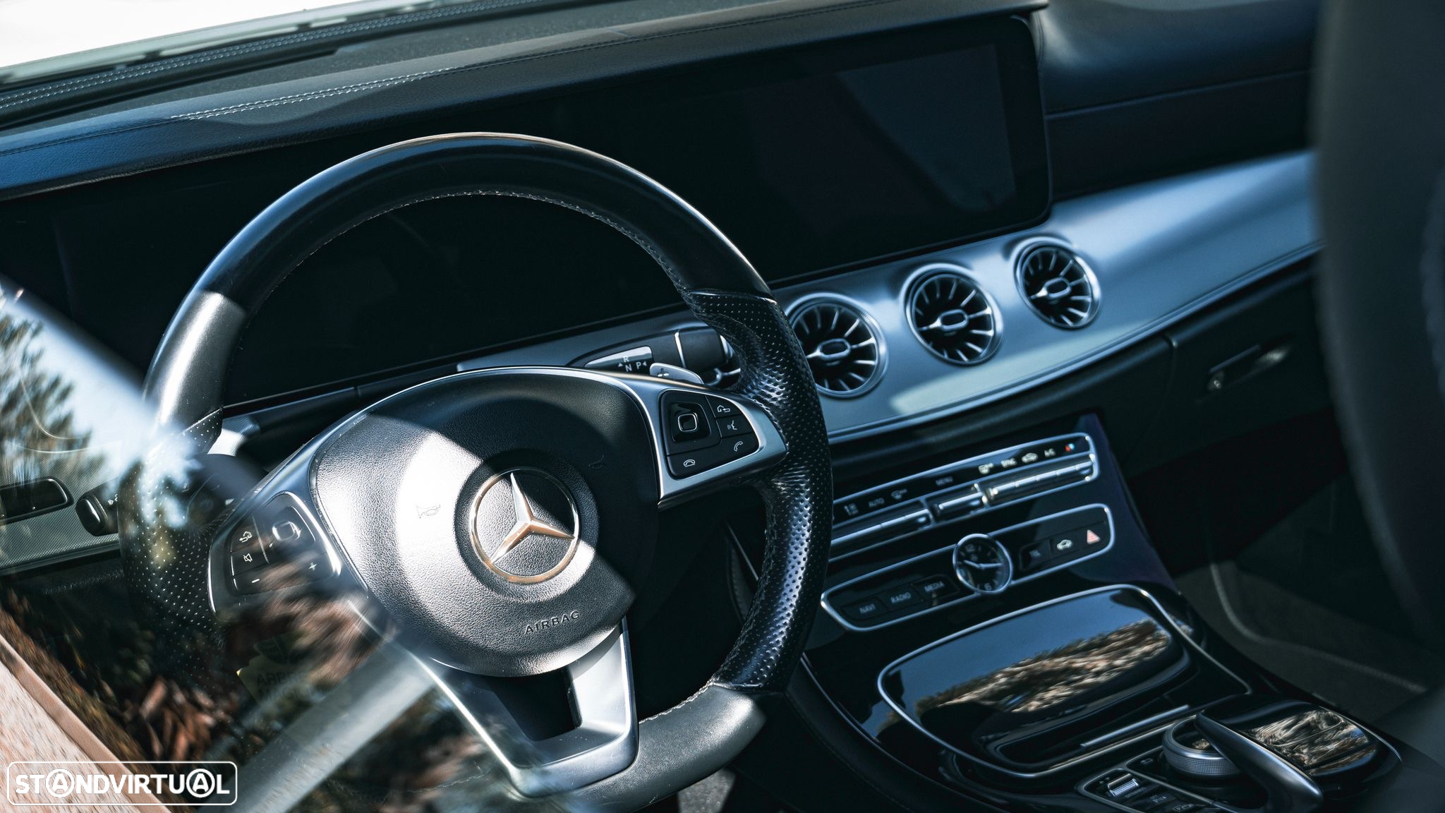 Mercedes-Benz E 220 d 4Matic Coupe 9G-TRONIC AMG Line - 17