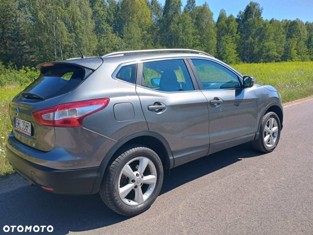 Nissan Qashqai - 12