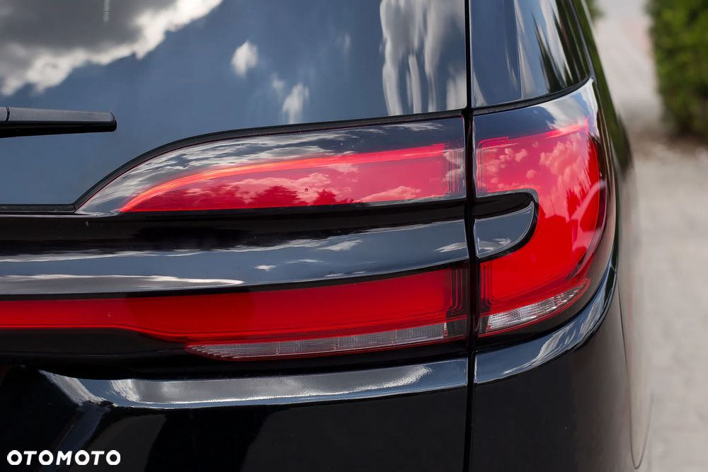 Chrysler Pacifica - 18