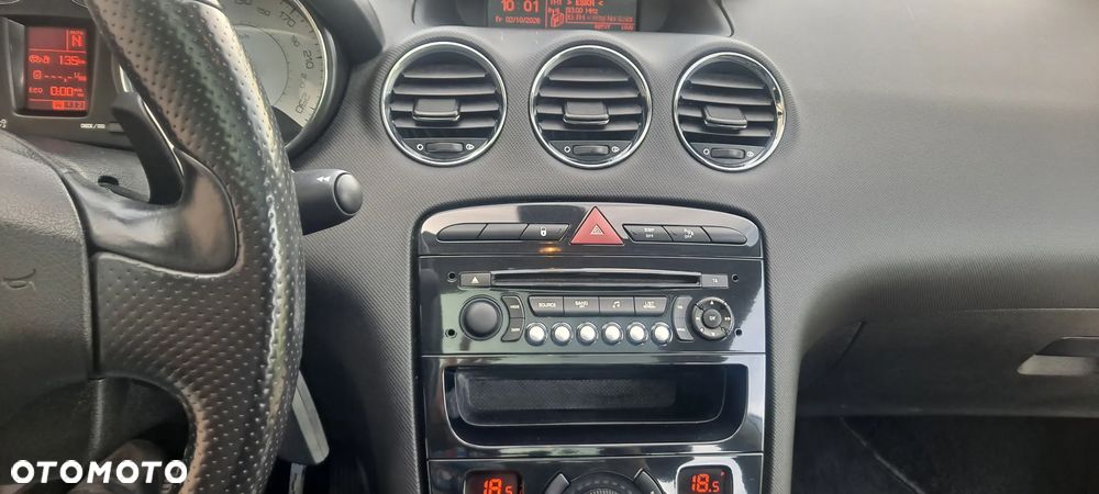 Peugeot 308 e-HDi FAP 110 Stop&Start EGS6 Allure - 9