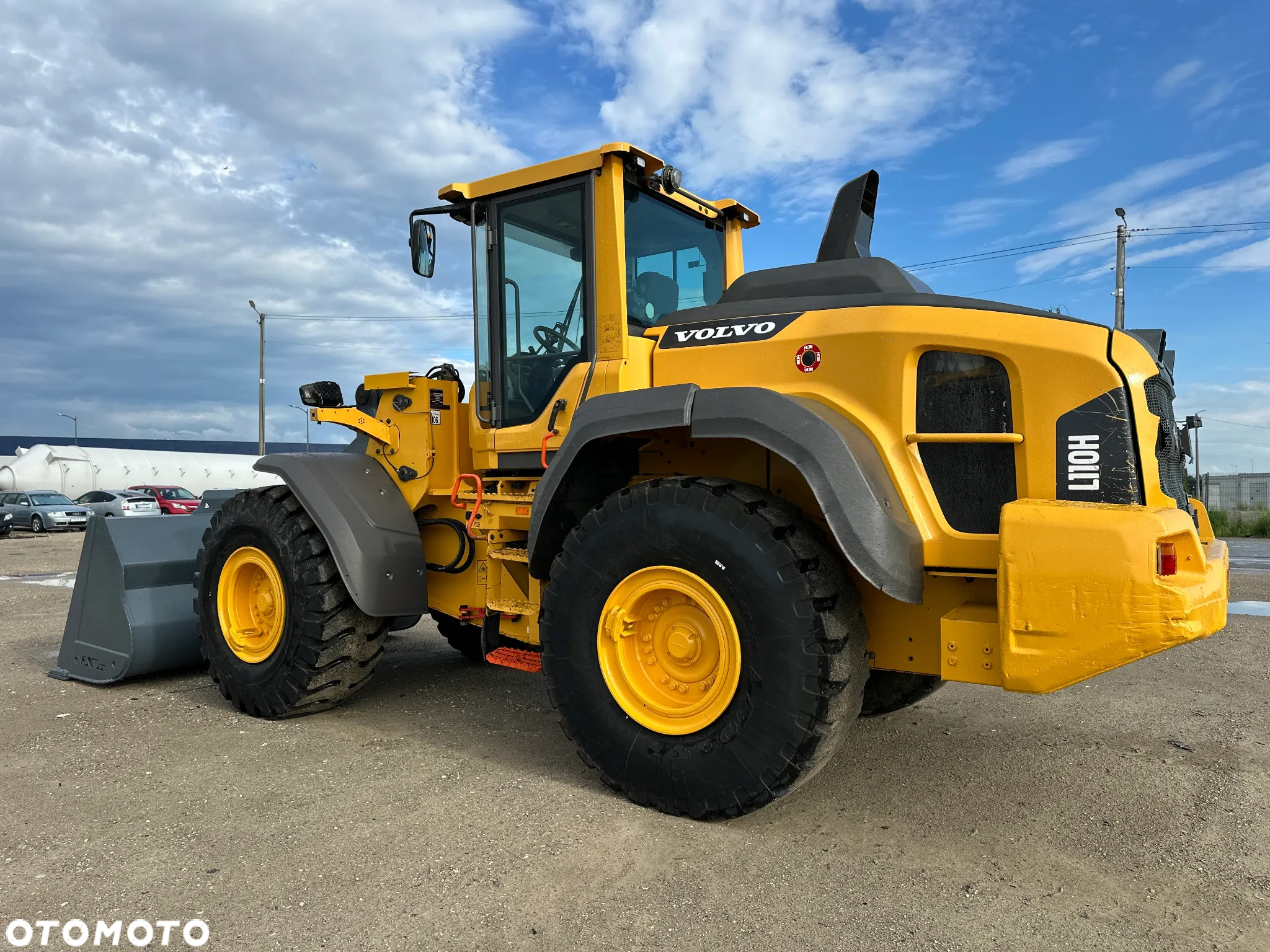 Volvo L110H - 4