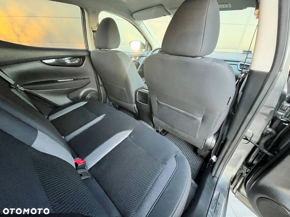 Nissan Qashqai 1.2 DIG-T Visia EU6 - 13