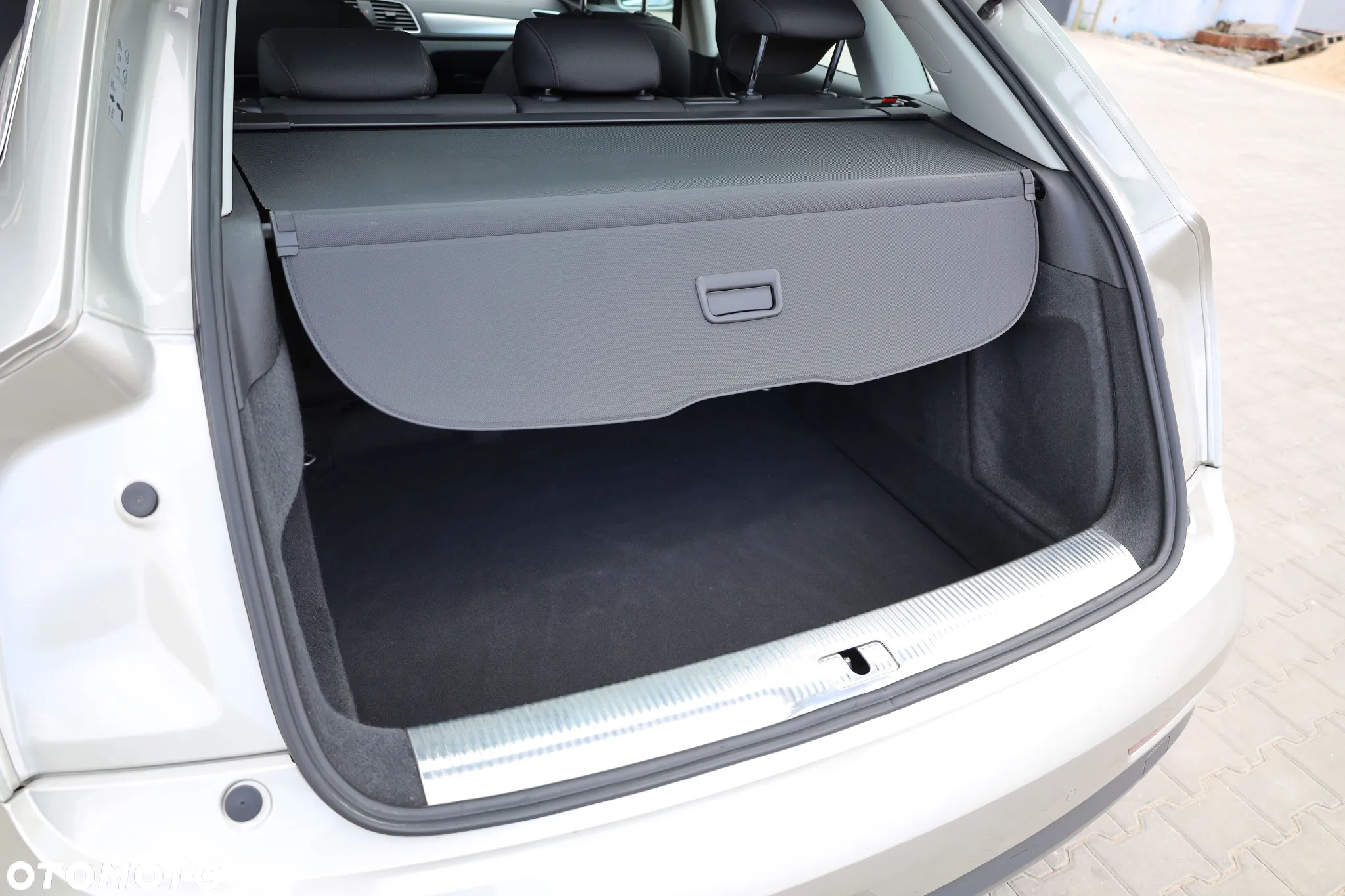 Audi Q3 1.4 TFSI CoD ultra Design S tronic - 32