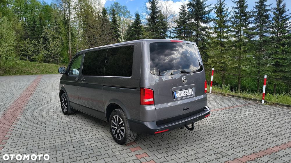 Volkswagen Caravelle - 3