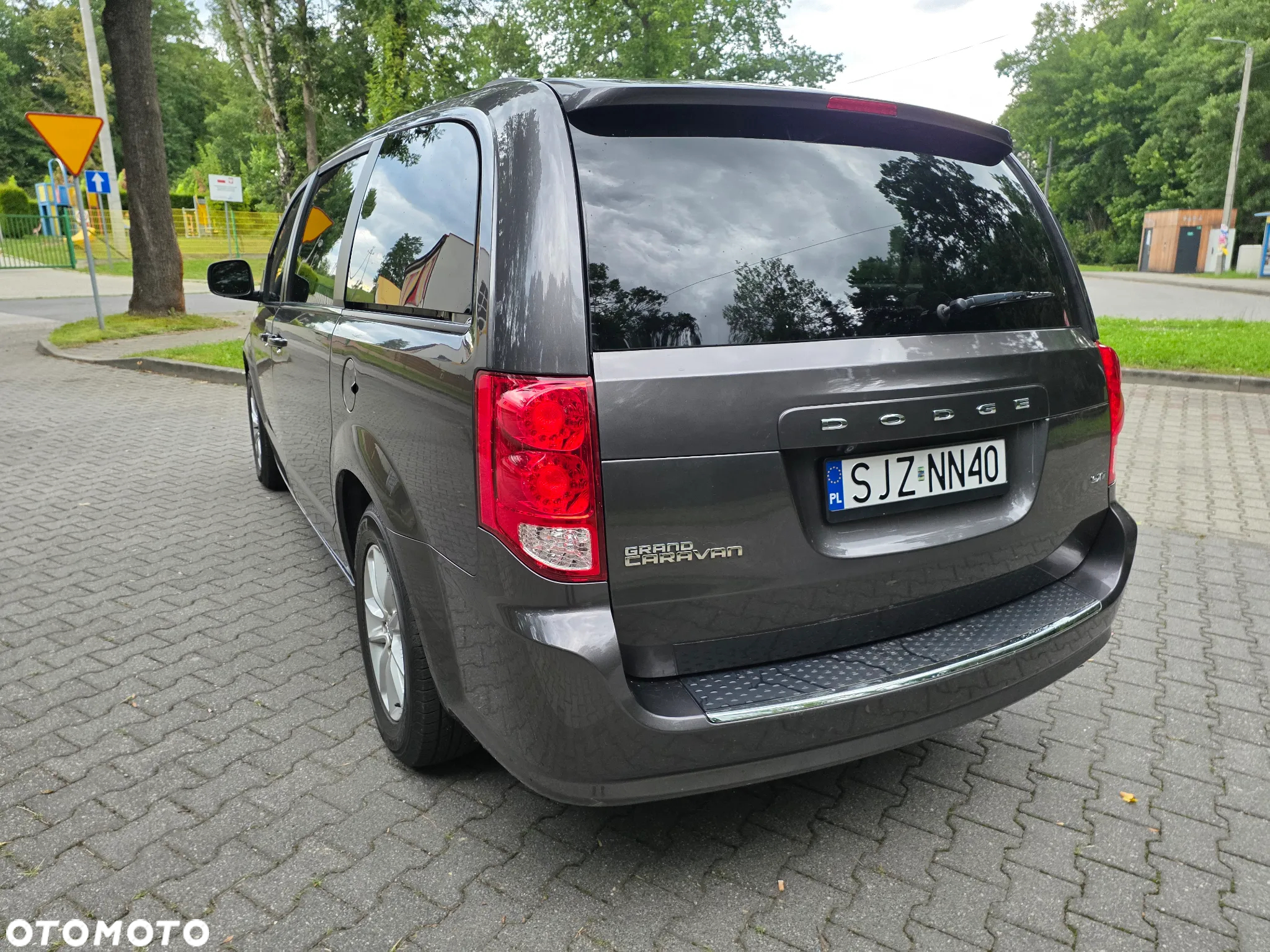 Dodge Grand Caravan 3.6 Express - 14