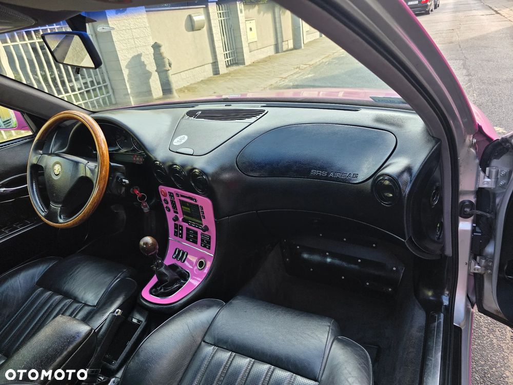Alfa Romeo 166 2.0 TSpark 16V - 25