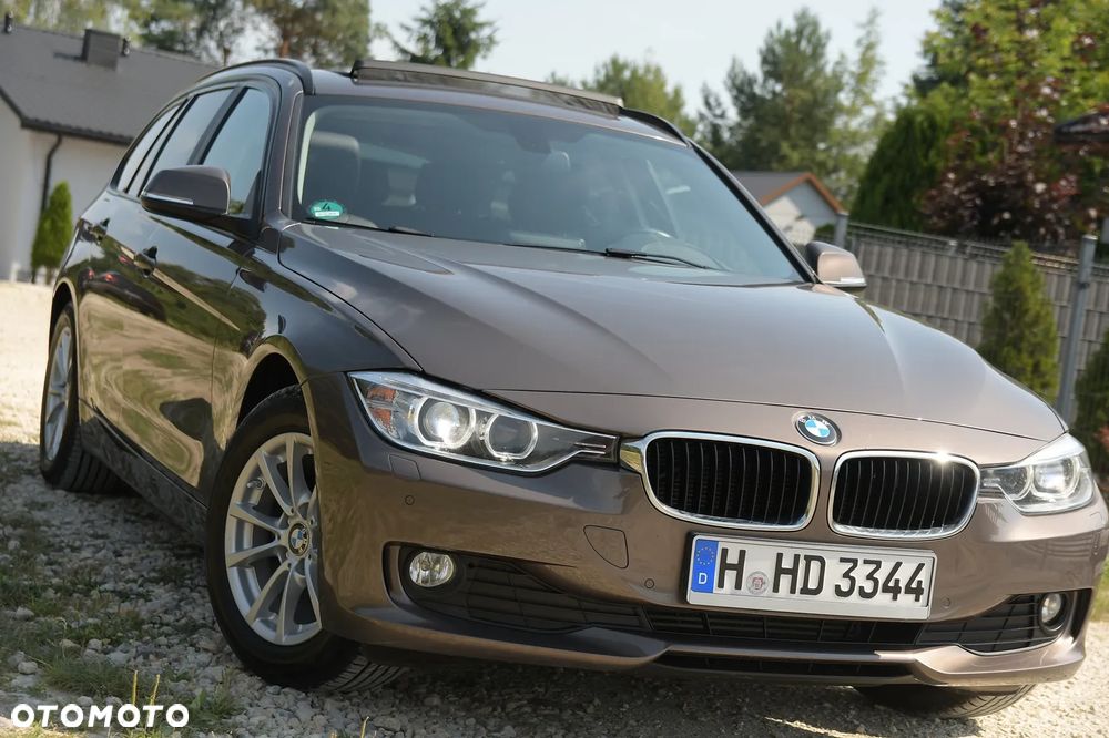 BMW Seria 3 318d Blue Performance Luxury Line - 11