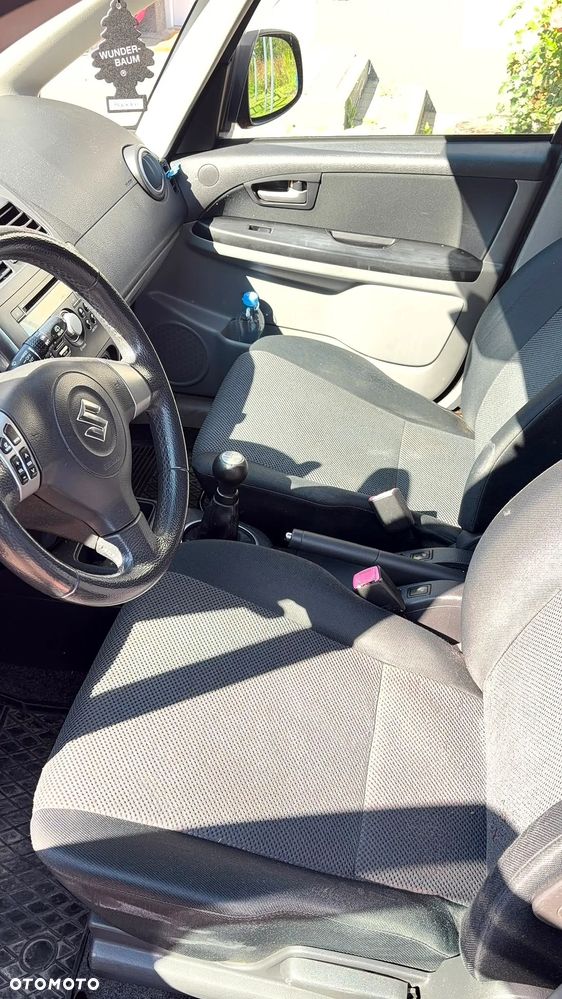 Suzuki SX4 1.6 GLX / Comfort - 12