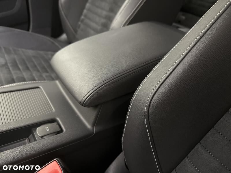 Volkswagen Passat - 18