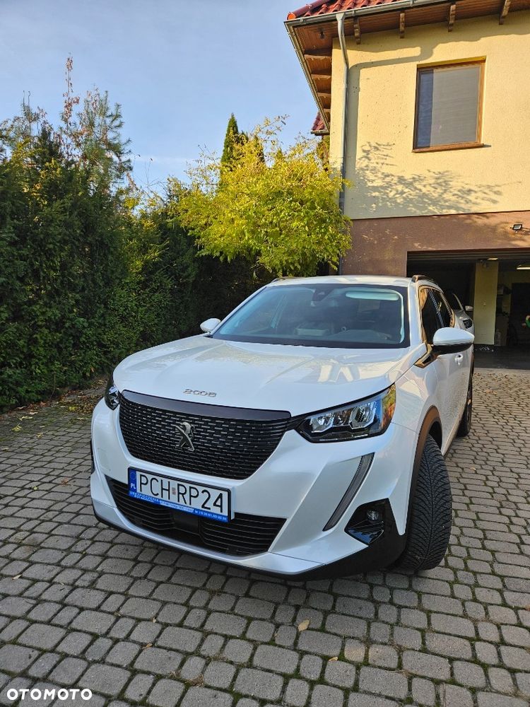 Peugeot 2008 1.2 PureTech Allure S&S EAT8 - 10