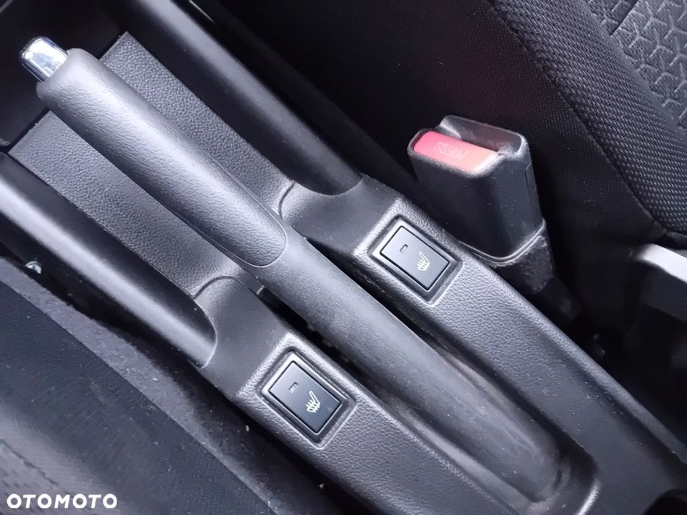 Suzuki Swift 1.2 Dualjet Hybrid CVT Comfort - 25