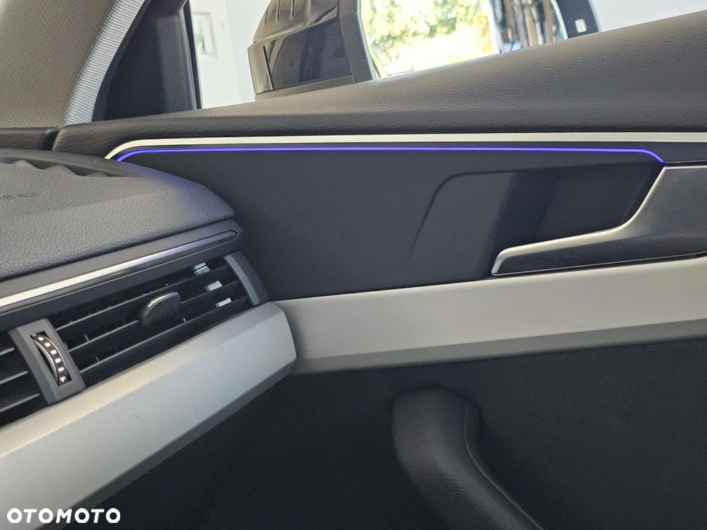 Audi A4 Avant 35 TDI mHEV S tronic - 22