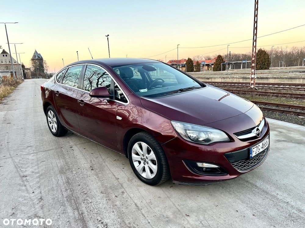 Opel Astra 1.4 T Active - 3